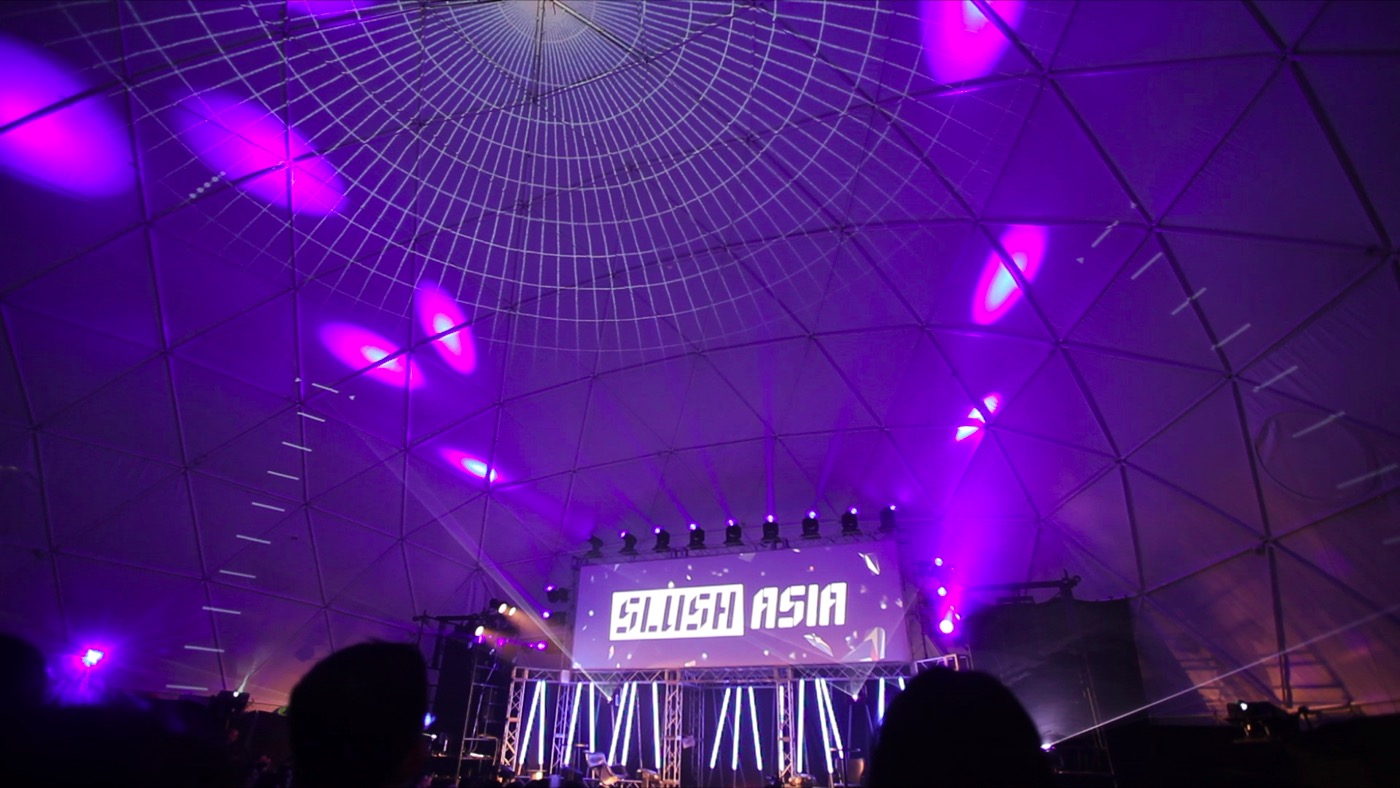 360° DOME MOVIE / Installation / VI